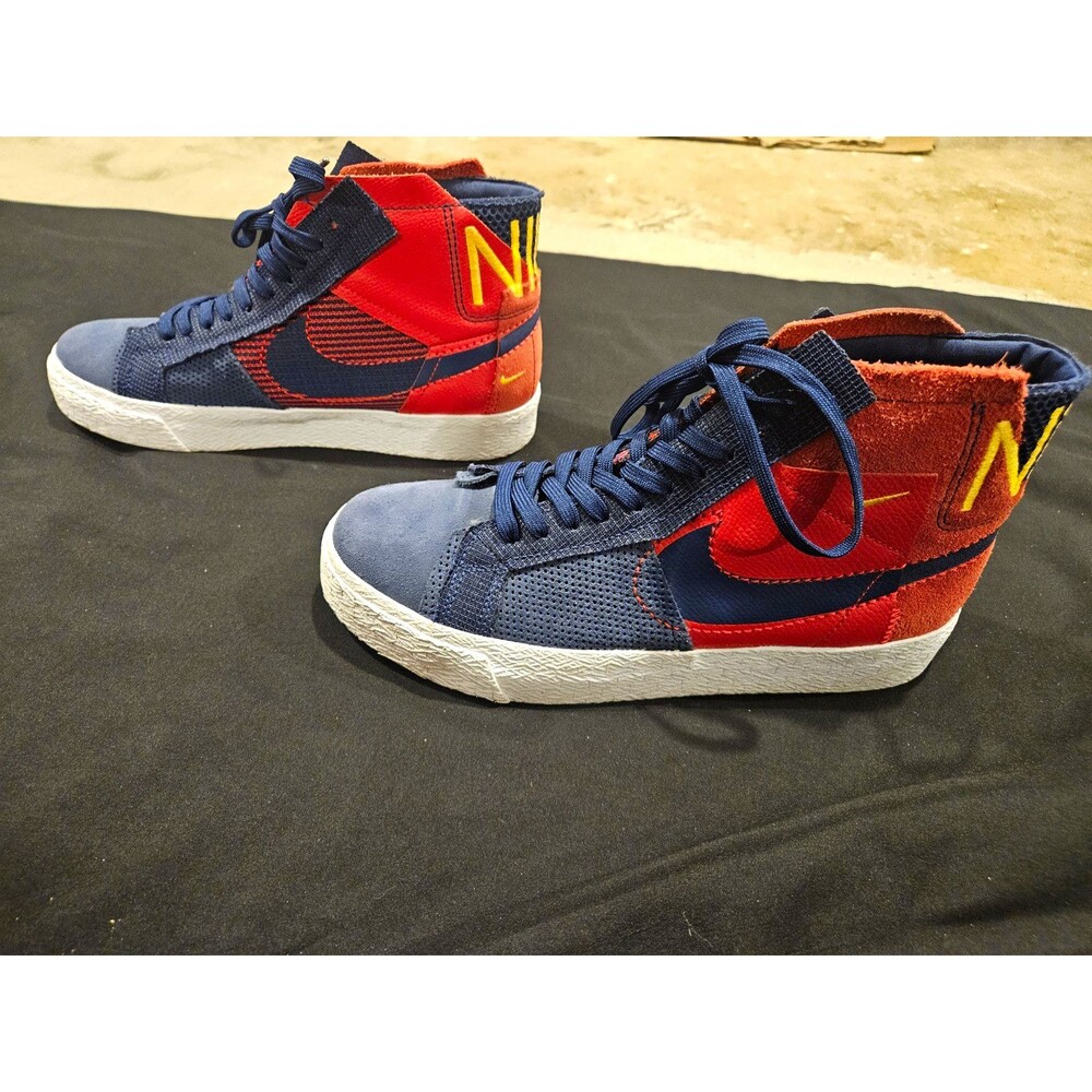 Nike SB Zoom Blazer Mid Premium Mens Size 5.5 Blue Red Sneakers
